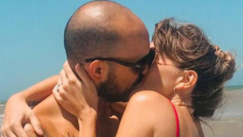 El pedido de casamiento de Abel Pintos a Mora Calabrese.