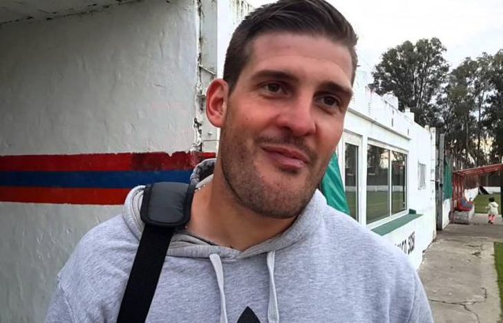 El delantero llega para portar goles en el equipo de Escalada.