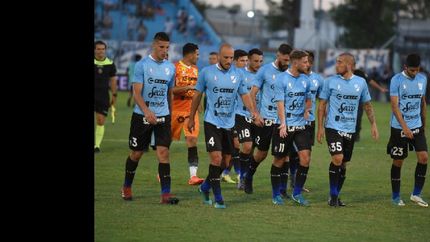 temperley se juega su ultima chance ante huracan