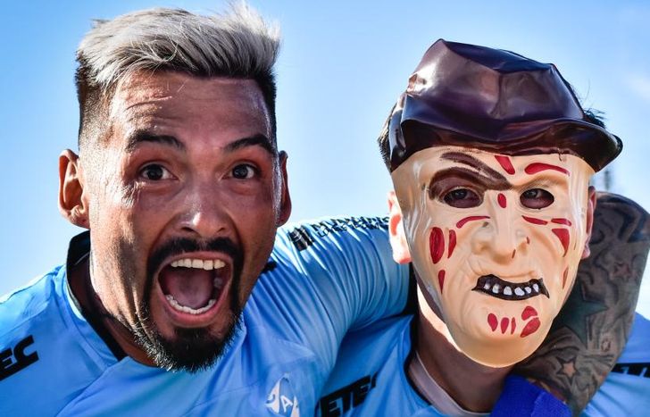 El Animal debe resolver su situación contractual.