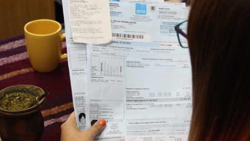 El agua aumentó en un 23%, y la factura pasó de $24.762 a $30.466.