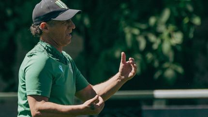 Pedro Troglio le puso pimenta a la previa del Clásico del Sur. Pedro Troglio le puso pimenta a la previa del Clásico del Sur.