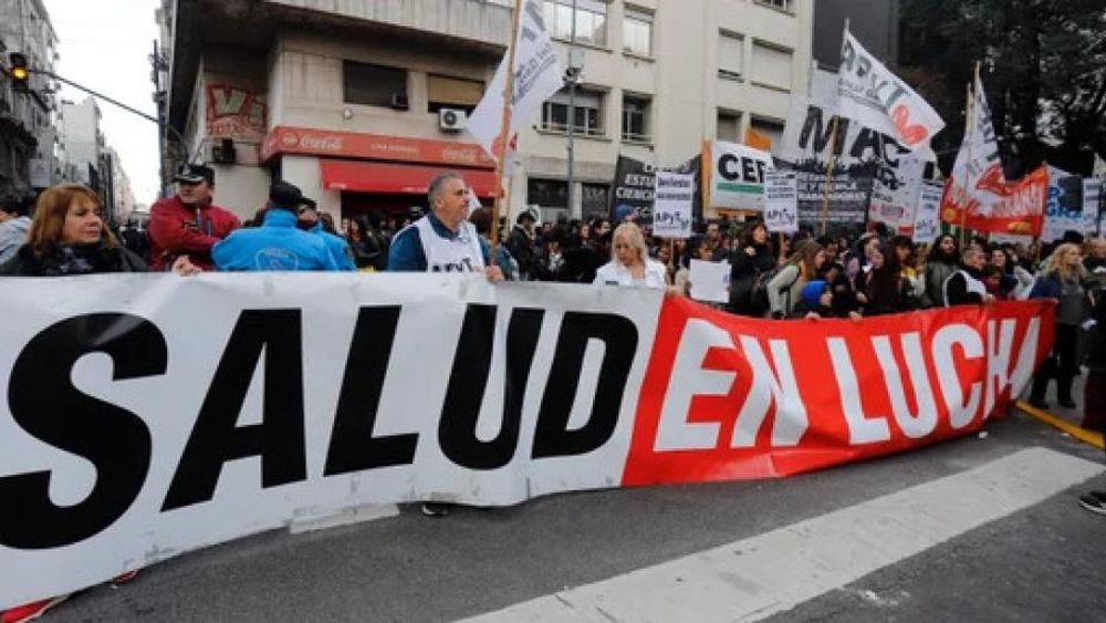 Los trabajadores del Hospital Garrahan vuelven a reclamar contra el Gobierno de Javier Milei.