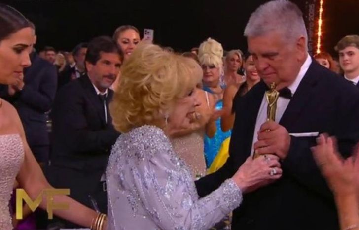 Fiel a su estilo, hizo preguntas filosas.