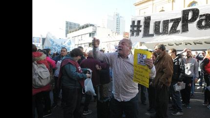frente a edesur lomas, pidieron justicia por valentino