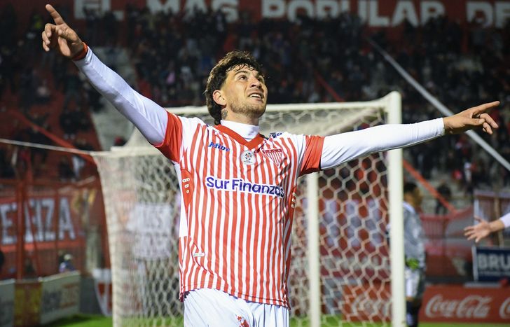 Mauricio Asenjo en el radar de dos clubes de Primera.