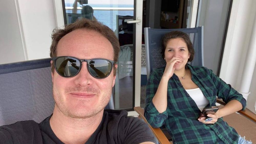 De estar en medio del océano a vivir en el barrio de Temperley.