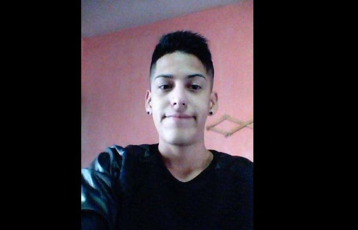 Santiago Espada estaba junto a su familia cuando fue atacado por el agente de la PSA.