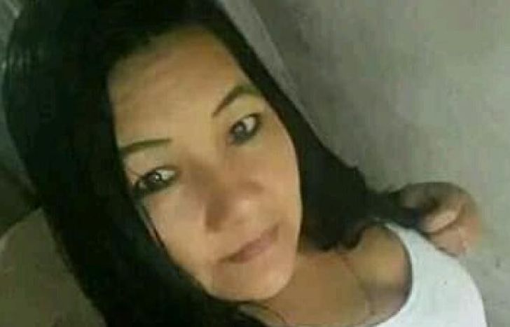 Ella se confió, apuntó su hijo.