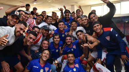 A pesar de los lesionados, todo es felicidad en el plantel del Milrayitas. A pesar de los lesionados, todo es felicidad en el plantel del Milrayitas.