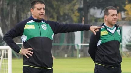 Claudio Vivas le apuntó a un conocido.