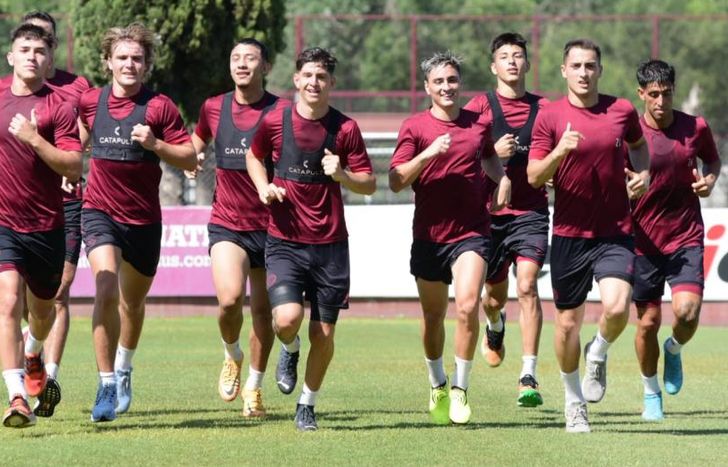 Lanús busca cerrar dos refuerzos este lunes.