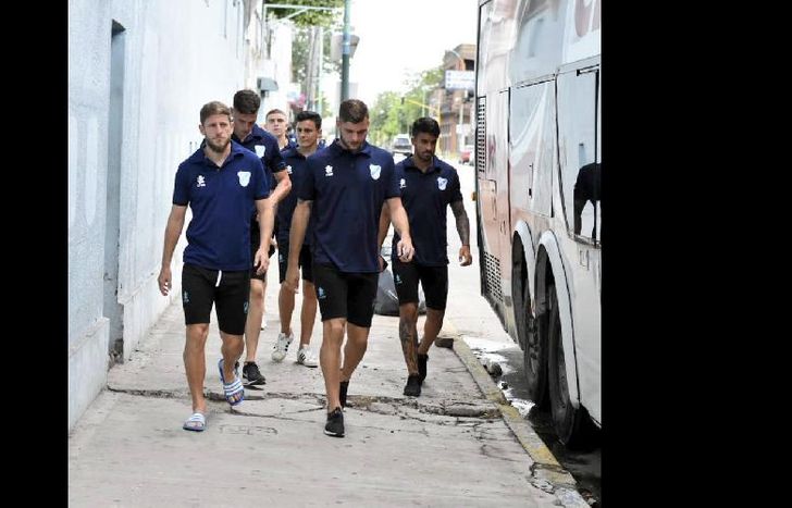 El plantel ya se fue del Sur y este lunes inicia los trabajos en Baradero.