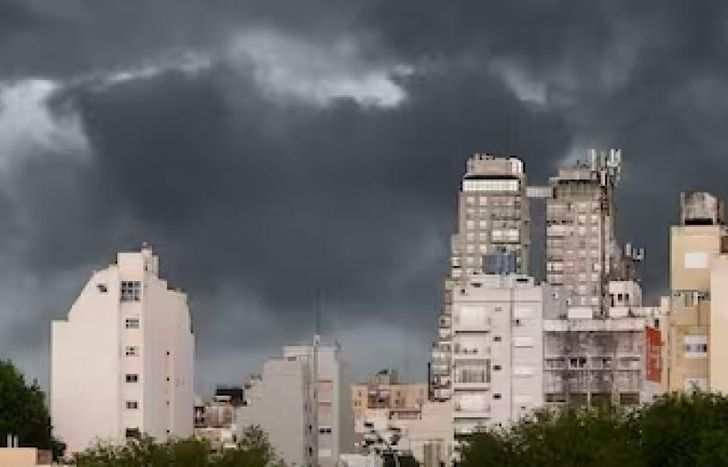 Continúa el alerta naranja en la provincia de Buenos Aires.