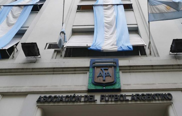 La AFA suspendió todos los partidos programados para este lunes 21 de abril.