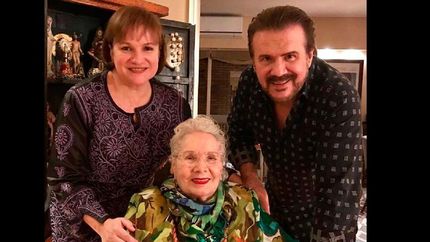 Murió debido a un paro cardiorrespiratorio.