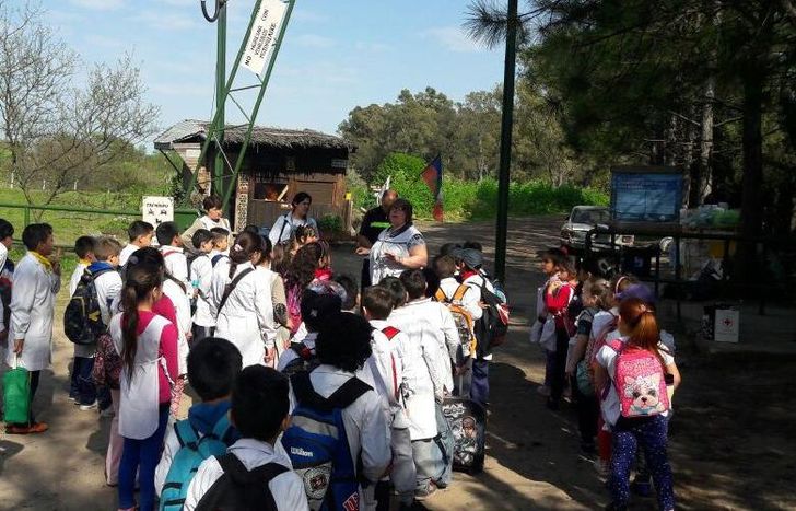 las escuelas participan de las visitas guiadas que se realizan todos las martes y jueves, en doble turno.