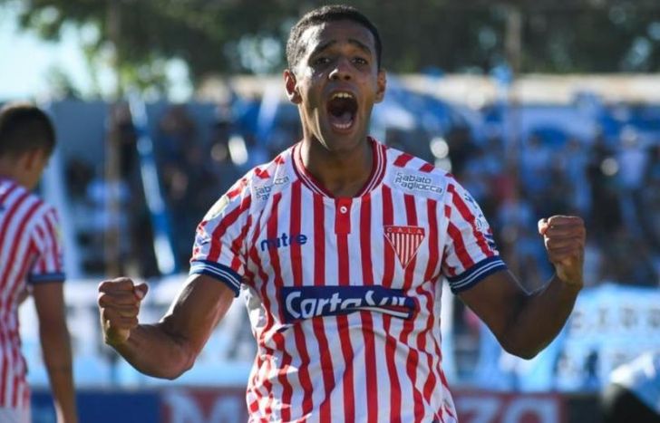 El volante es uno de las piezas claves del Milrayitas.