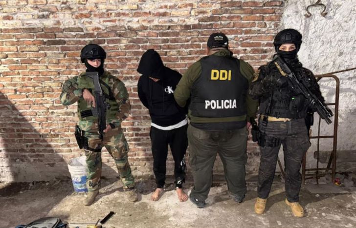 El prófugo quedó detenido por el crimen del policía.