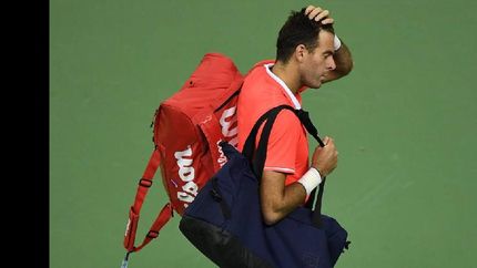 El tenista argentino tendrá unos cuantos meses de recuperación por la fractura de la rótula.