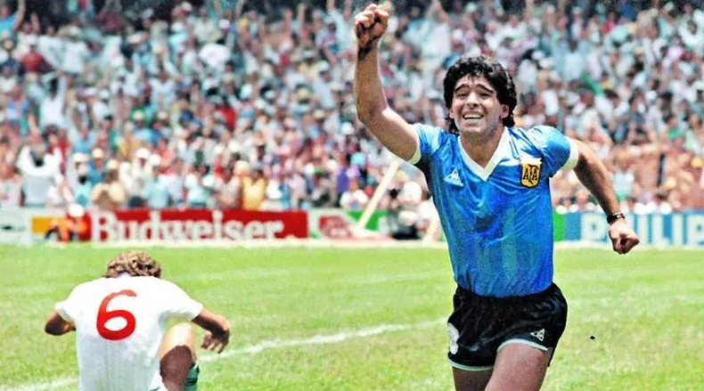 Maradona y su obra cumbre con el Gol del Siglo.
