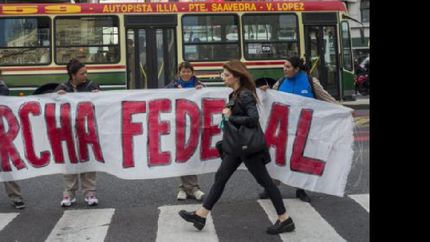 marcha federal: avanzan las movilizaciones en el centro de la ciudad