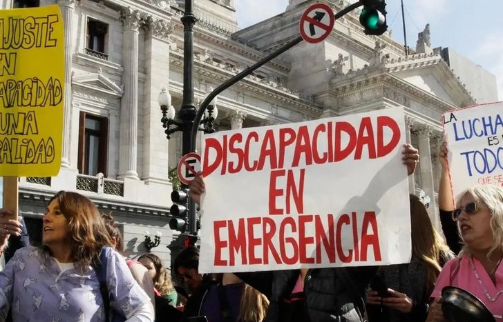 Ordenan al Gobierno de Javier Milei a cumplir la emergencia en Discapacidad o habrá multas