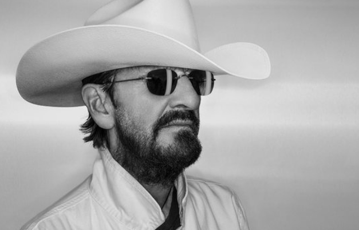 Ringo, con tema nuevo.