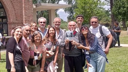 El grupo de Lomas que realiza actividades como talleres, seminarios, charlas y ciclos de lecturas referidas a la obra del antropólogo.&nbsp; 