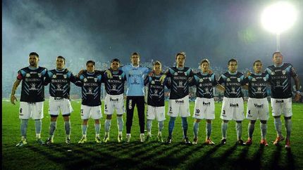 con gran exito, temperley lanzo a la venta camisetas historicas con gran exito, temperley lanzo a la venta camisetas historicas