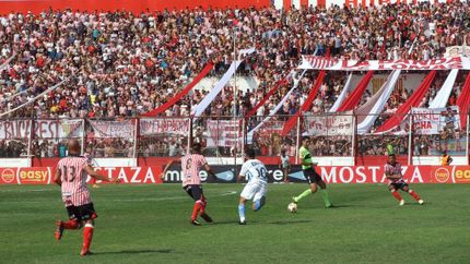 Los Andes y Temperley ya saben cuantos kilómetros deberán recorrer en la Primera Nacional. Los Andes y Temperley ya saben cuantos kilómetros deberán recorrer en la Primera Nacional.