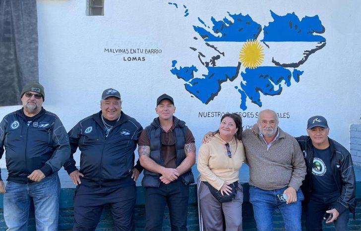 Van a finalizar este mes con 65 murales de las islas.