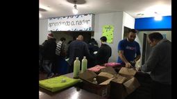 Duchas Comunitarias en  el Parque de Lomas