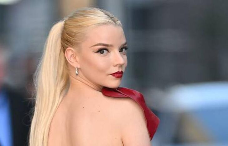 Pasó su infancia en Argentina.