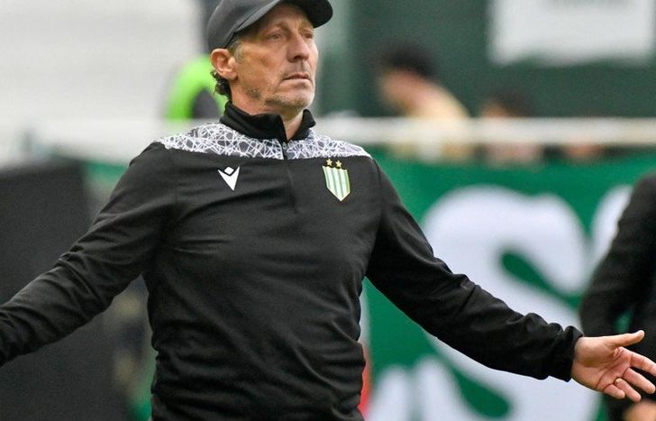 Pedro Troglio no ocultó su bronca por no clasificar a Banfield a los play-off del Torneo Clausura.