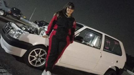 Belén Rinzivillo, tiene 30 años, y corre en el 1/4 de milla.