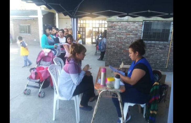 los vecinos pueden iniciar trámites o recibir atención médica.