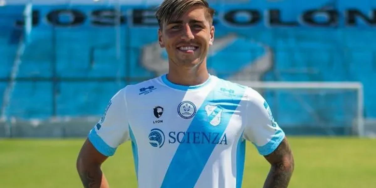 Facundo Kruger busca ganarse un lugar en Temperley.