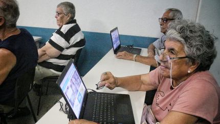 Las clases se desarrollan en el Punto Digital de Fiorito.