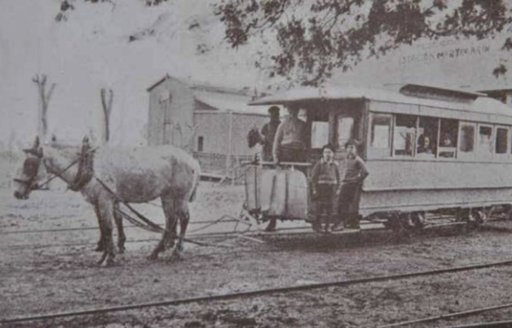 La historia de la calle Recondo en Fiorito, del tranvía a la moderna calle actual.