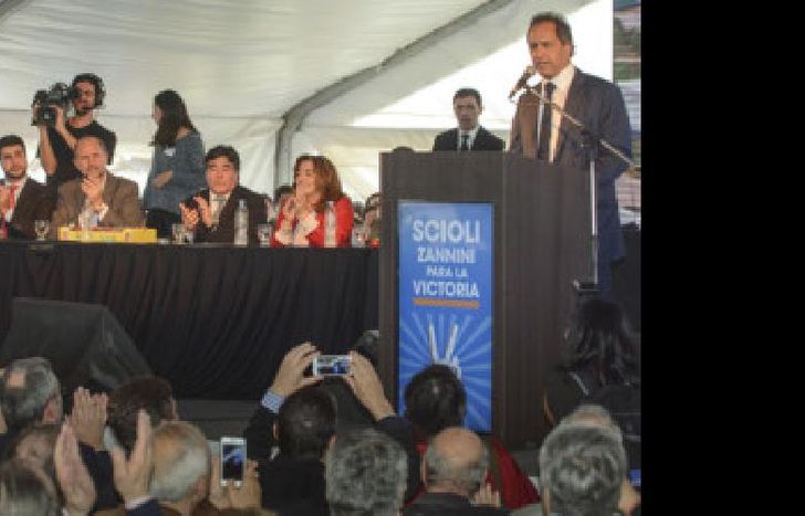 04-08-2015_santa_fe_el_candidato_a (1)