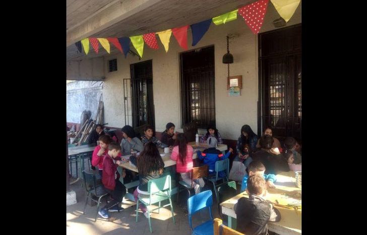 en la vieja estación de monte chingolo.