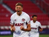 Rodrigo Castillo, el nueve de Lanús, empieza a ser observado por el mundo.