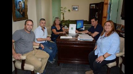 amplian un refugio de mascotas que sufrio un incendio