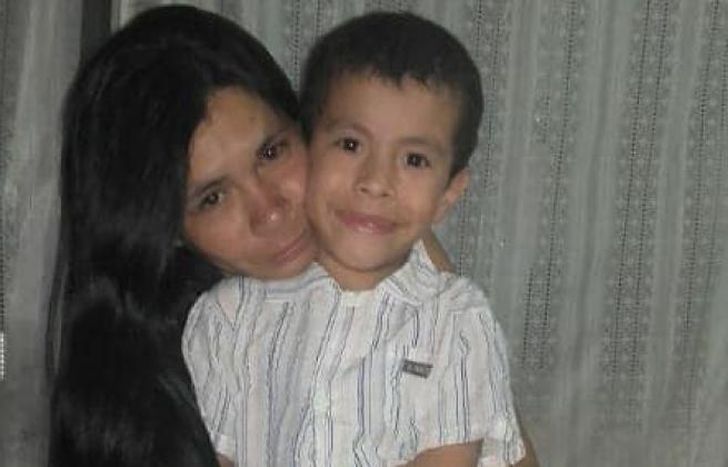Laura fue asesinada de 13 puñaladas y su hijo Thiago de 17.