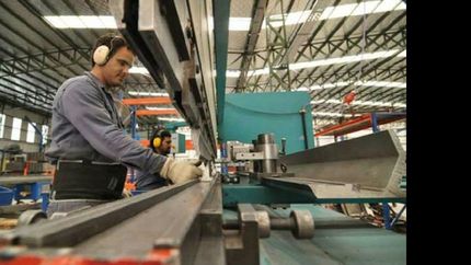 la produccion pyme volvio a caer en octubre