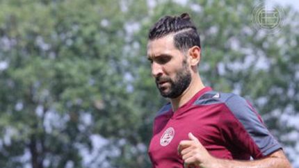 Diego Valeri se vuelve a vestir de Granate. Diego Valeri se vuelve a vestir de Granate.