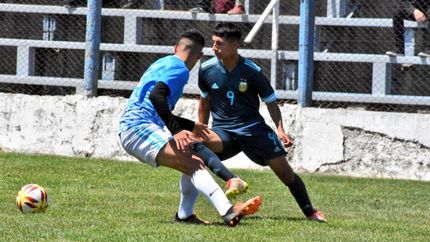 Diogo Guzmán en acción. Diogo Guzmán en acción.