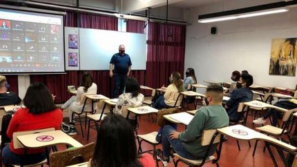 Durante el segundo semestre del 2021 hubo un sistema bimodal.