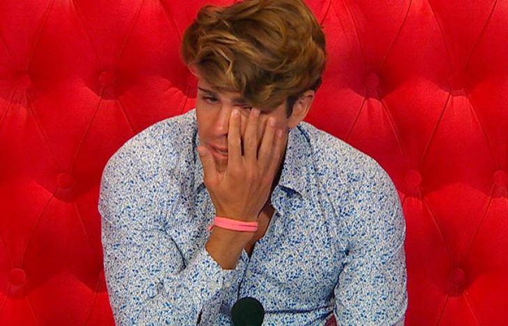 Duro momento del primo.